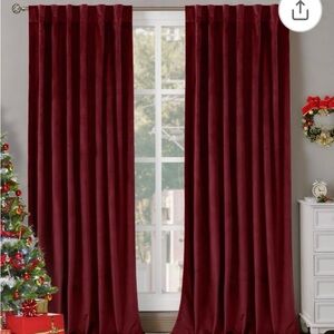 Elegant velvet Burgundy Curtains